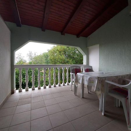 Apartment Pezic Крк Экстерьер фото